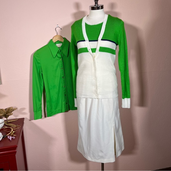 Vintage 60 70 Jantzen Kelly Green Dagger collar Sweater set pencil Skirt set - Picture 3 of 16